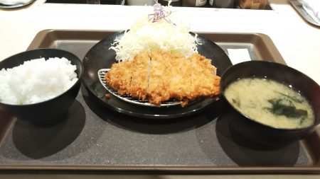 ロースかつ定食