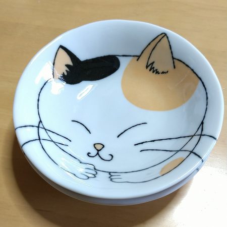 猫の小鉢