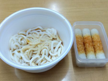 うどんとちくわ