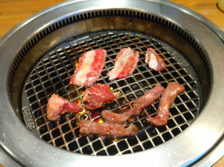 お肉焼いているところ